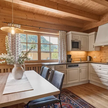 בית נופש Huber *