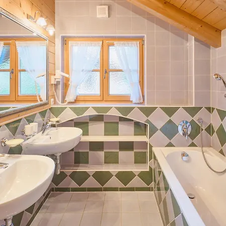 بيت للعطل Huber *