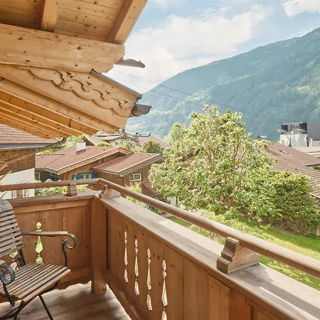 Chalets Huber * Mayrhofen